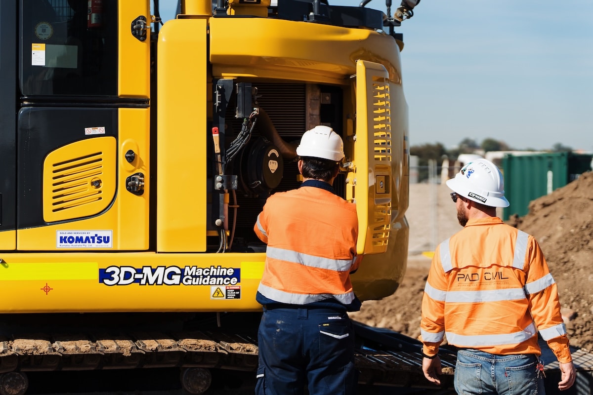 Komatsu’s in-cab technology helps PAD Civil operators work more confidently and independently on site.