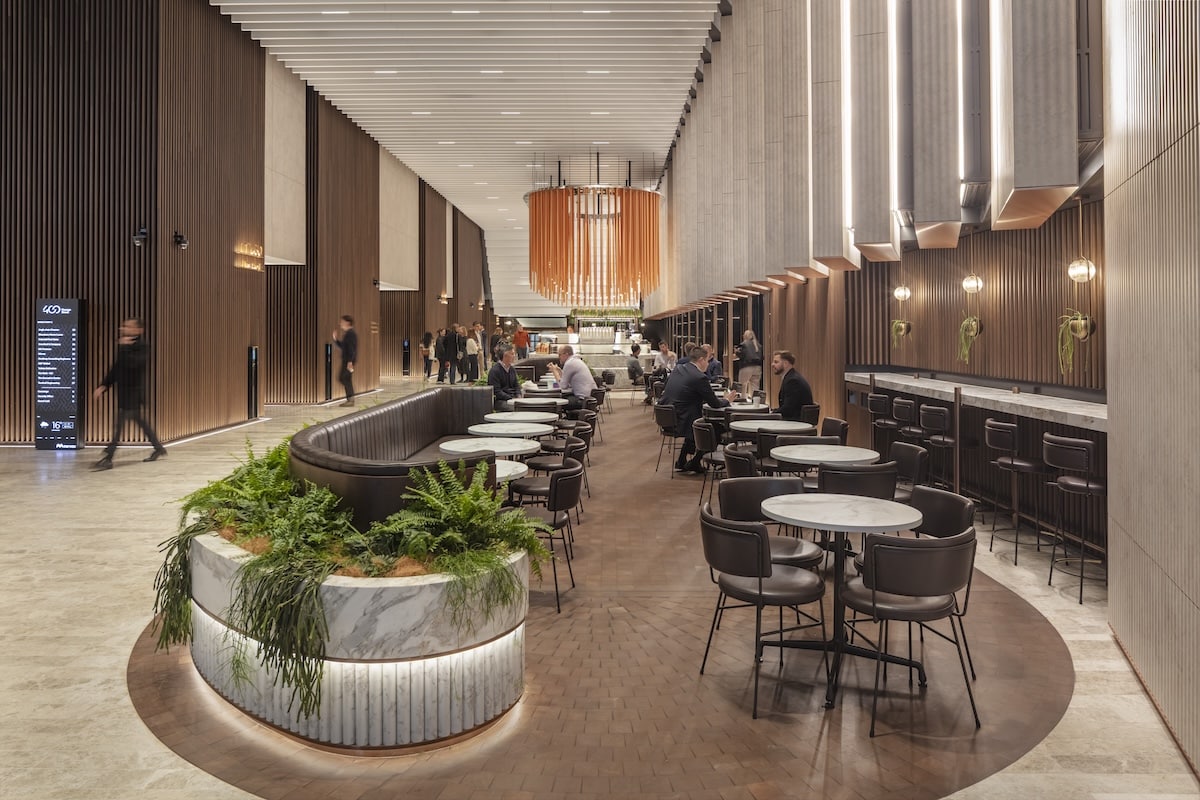 A new café and expanded food and beverage offering add to the building’s upgraded workplace amenity.