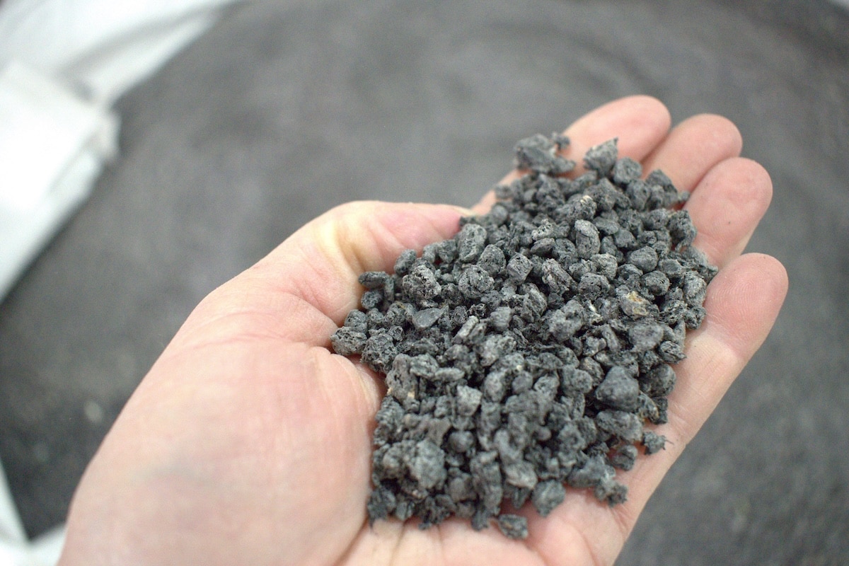 The final Resin8 eco-aggregate is designed for use in concrete and asphalt.