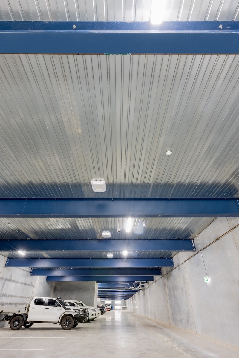 BlueDeck metal decking was installed for Thermo King’s warehouse in Darra, Queensland.
