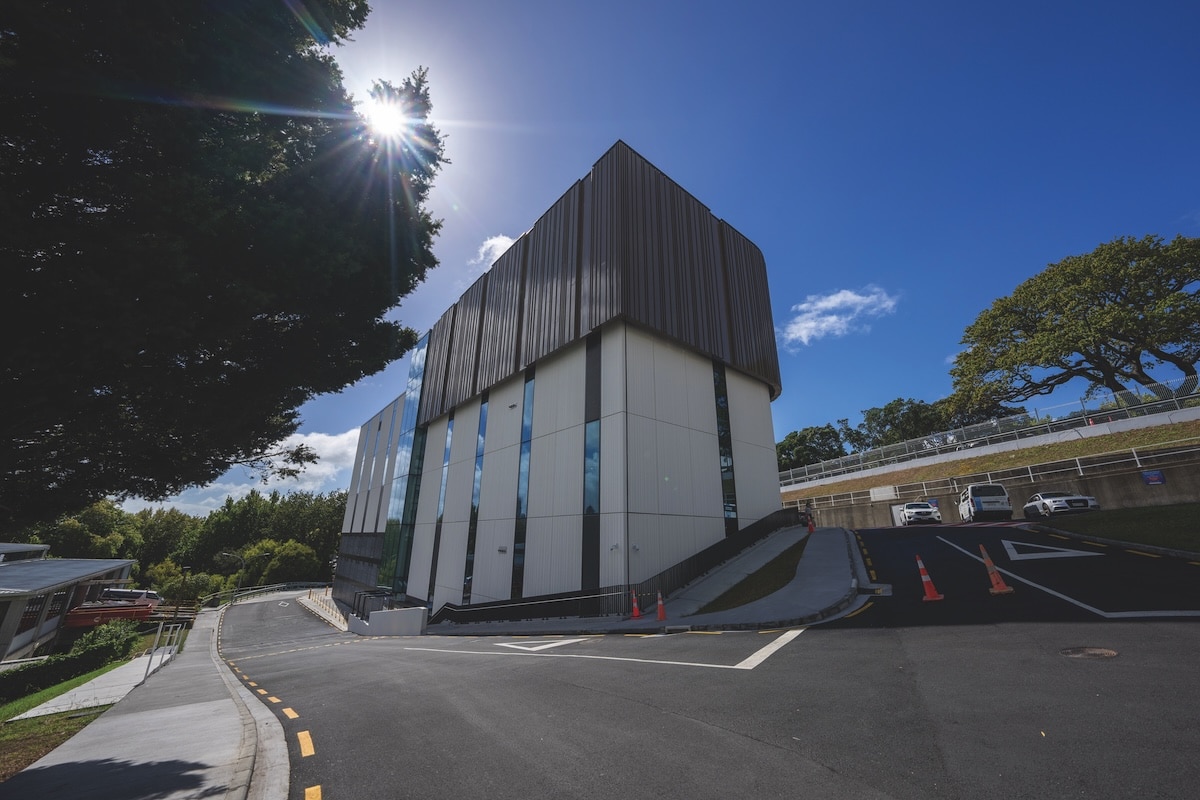 Auckland City Hospital upgrade leaves no room for interruption